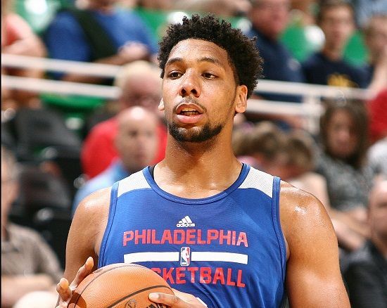 他以出色的 他以出色的